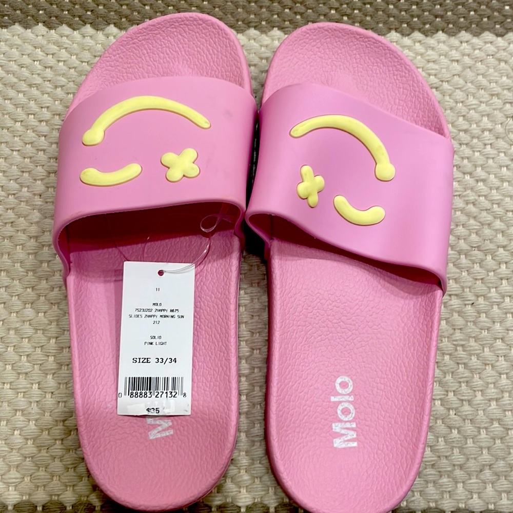 Molo slides size 33/34